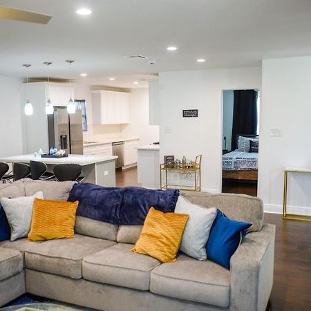 Nola Getaway With King Suite 10 Mins From French Quarter 뉴올리언스 외부 사진